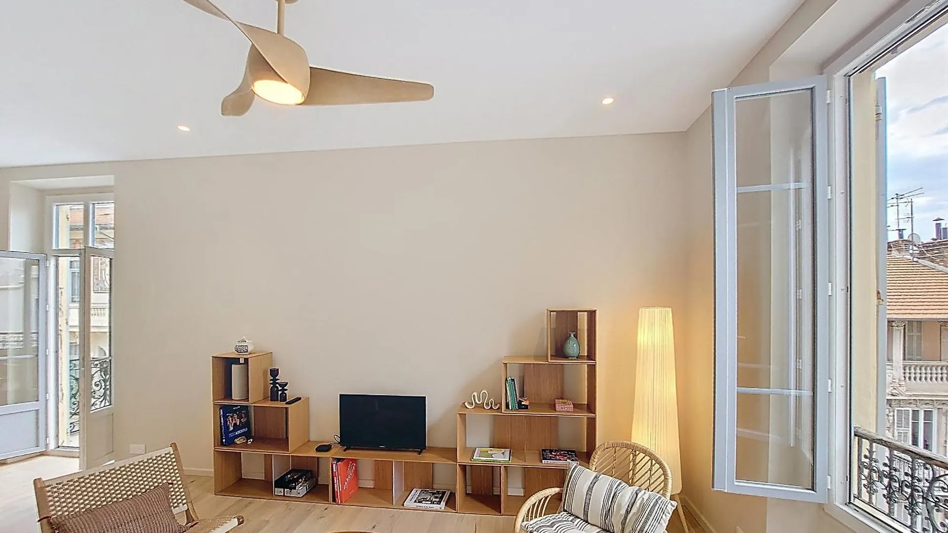 Nestor&Jeeves - Pepyte - Design - Near Beach Nice